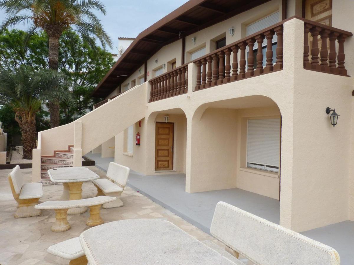 Alojamiento Cafe Soles Denia Exterior photo